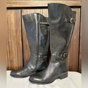 Women’s Naturalizer black leather tall riding boots, Size 8.5W